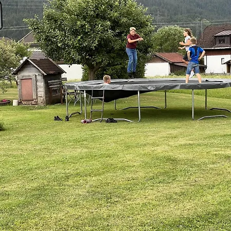 Zum Baur *