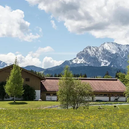 Apartment Zum Baur *