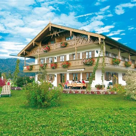 Zum Baur Apartment